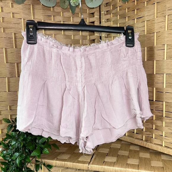 Free People Intimately Lost Girl Smocked Shorts- Lilac- Size Small - Picture 2 of 9